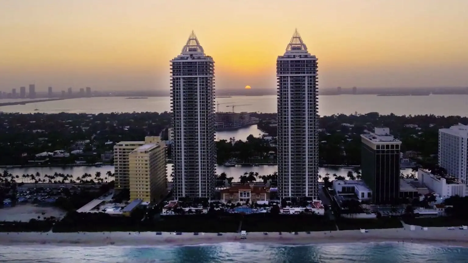 Blue & Green Diamond Luxury Condos - Designed by Swedroe Architecture - Miami Architect